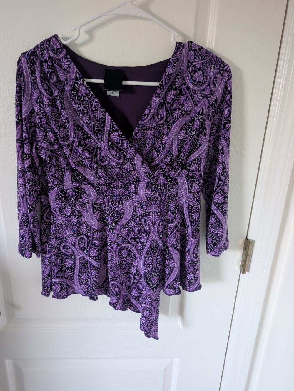 Womans Purple Paisley Sequined Beaded Blouse Elegant, Size Small